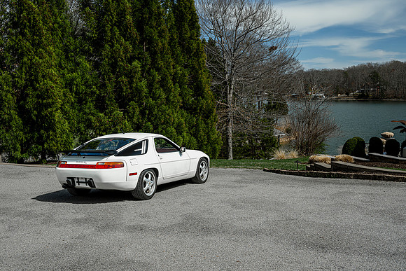 Porsche WEB-111