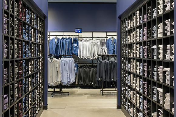 RR Mens Wearhouse PRINT-136