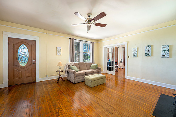 264 N 5 Forks WEB-127