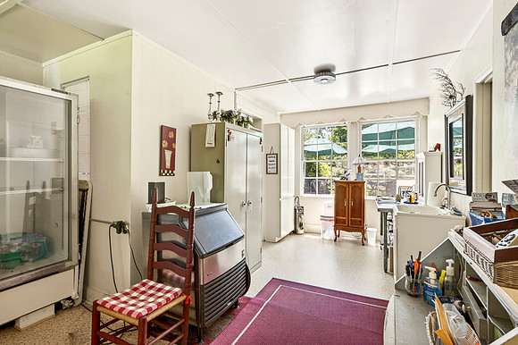 439 Timberlake - Tavern WEB-151