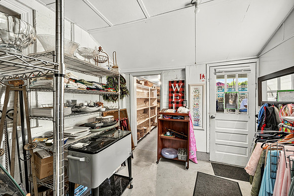 439 Timberlake - Tavern WEB-152