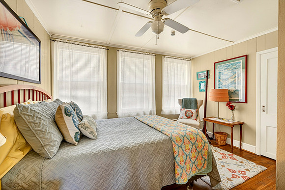 439 Timberlake - Tavern WEB-173
