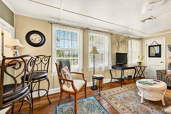 439 Timberlake - Tavern WEB-178