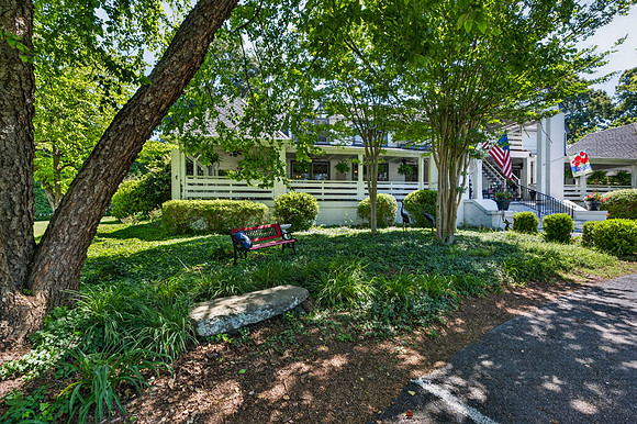 439 Timberlake - Tavern PRINT-109
