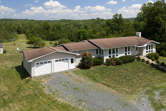 459 Iron Ridge Lane WEB-108