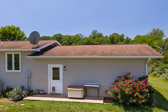 459 Iron Ridge Lane WEB-127