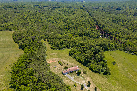 459 Iron Ridge Lane WEB-143