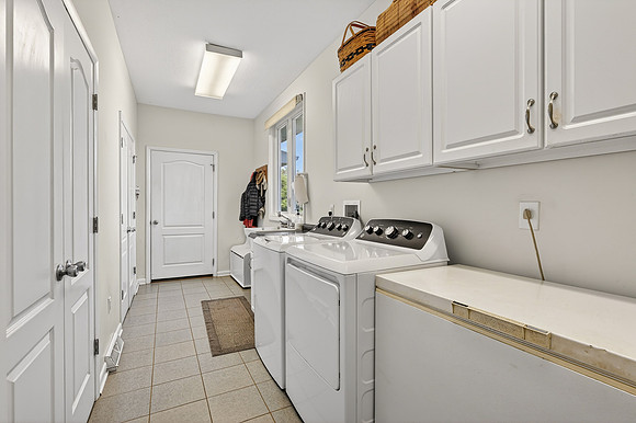 459 Iron Ridge Lane WEB-175