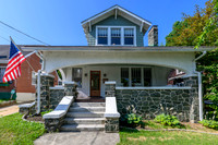 205 Oakridge WEB