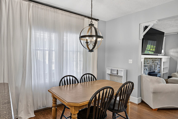 205 Oakridge - WEB-128