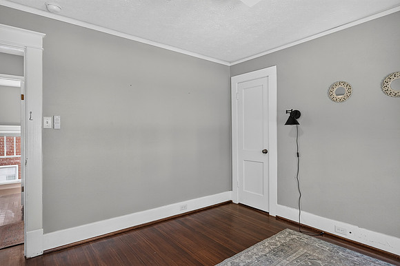 205 Oakridge - WEB-155