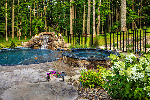 12175 Forest Rd-2 WEB-114
