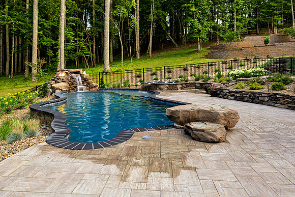 12175 Forest Rd-2 WEB-115