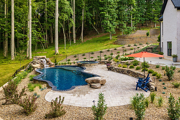 12175 Forest Rd-2 WEB-130