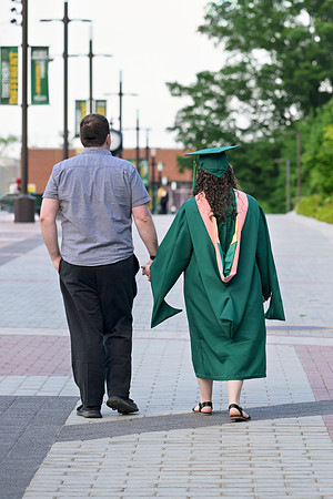melanie Masters Grad 2023-125