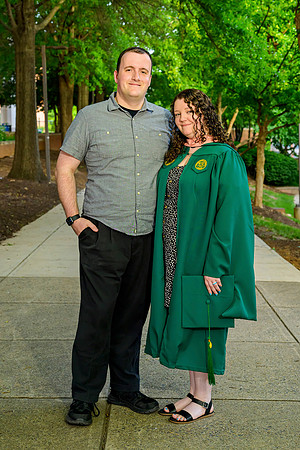 melanie Masters Grad 2023-119