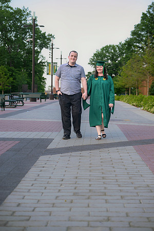 melanie Masters Grad 2023-126