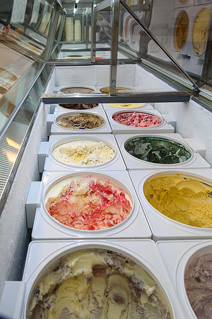 RR Creamery Opening WEB-116