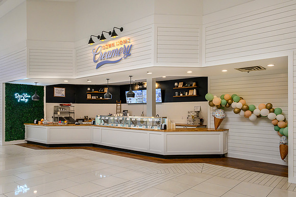 RR Creamery Opening WEB-113