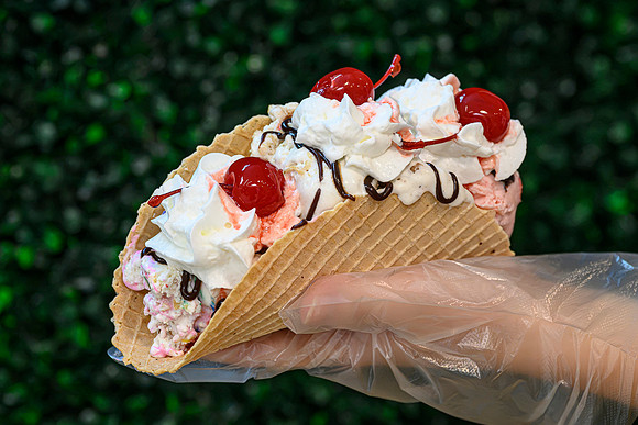 RR Creamery Opening WEB-127