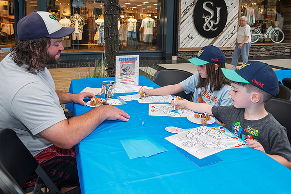 RR Super Dads-Sidekicks WEB-177
