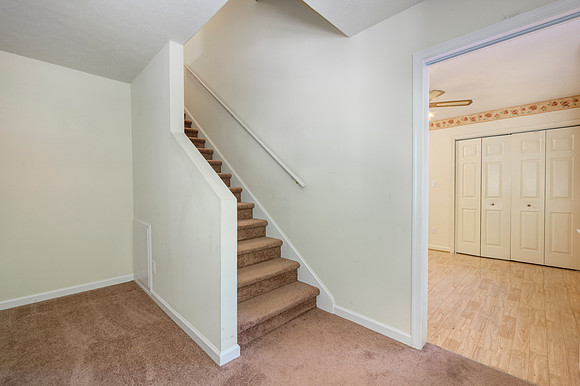 303 Somerset Pl WEB-145