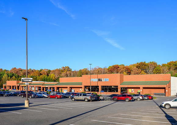 Airport Plaza WEB-101