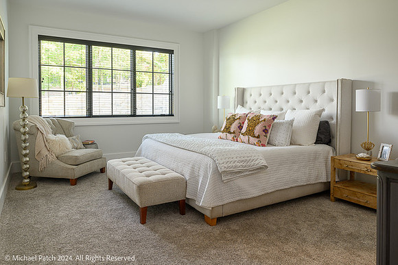 455 Oak Point Owner with Copyright-164