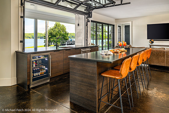 455 Oak Point Owner with Copyright-147