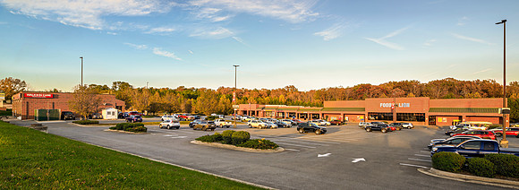Airport Plaza WEB-106