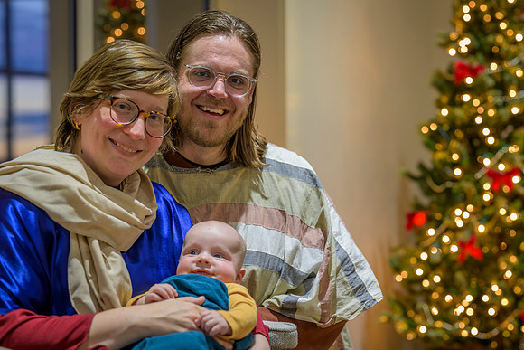 HUMC 2024 Christmas Eve 5 WEB-116