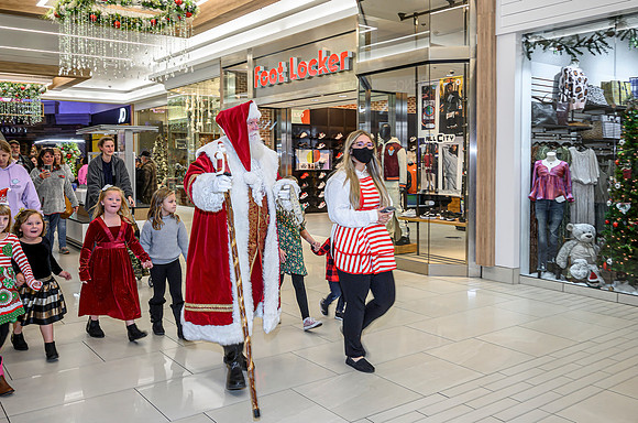 RR Santa Arrive 2021 PRINT-143