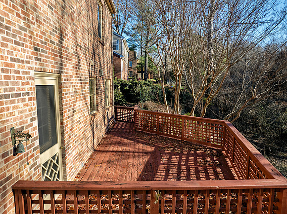 2232 Surrey Pl WEB-127