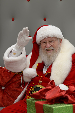 Santa Arrival 2024 PRINT-172