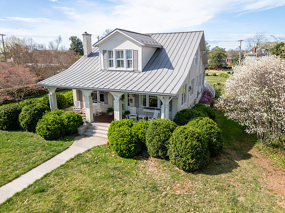 3833 Peakland WEB-107
