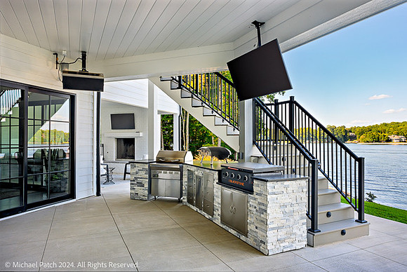 455 Oak Point Owner with Copyright-143