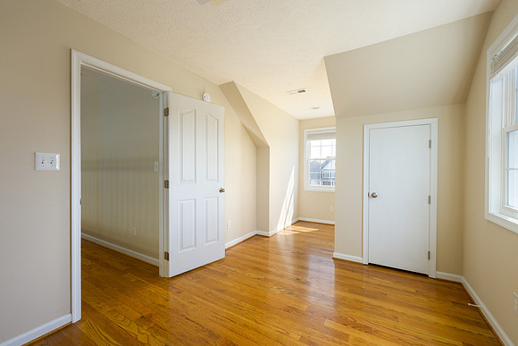 1291 Donnally WEB-177
