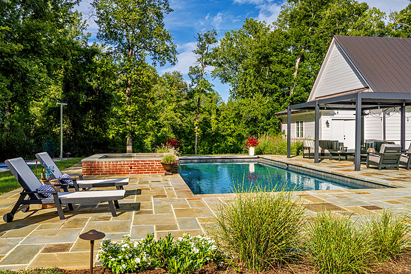5218 Inglewood WEB-121