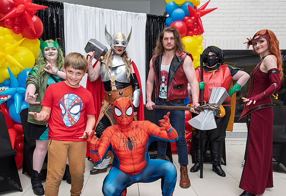 RR Super Dads-Sidekicks WEB-172