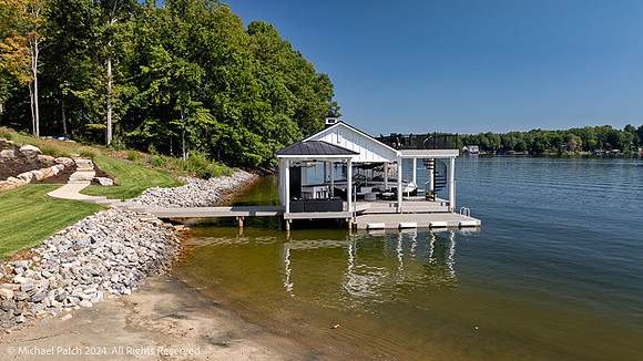 455 Oak Point Owner with Copyright-116
