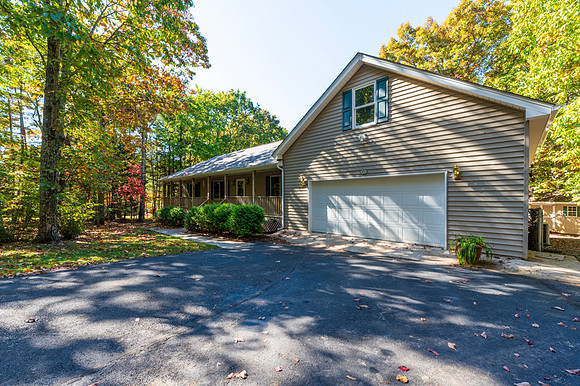303 Somerset Pl WEB-104
