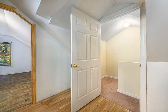 303 Somerset Pl WEB-148