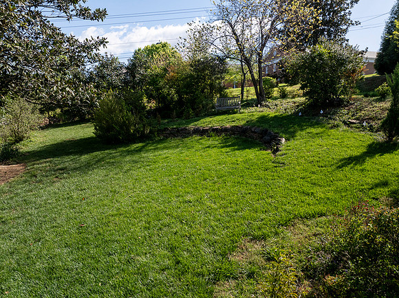 3830 Peakland Pl WEB-145