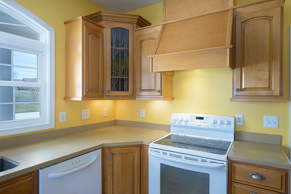 1291 Donnally WEB-157