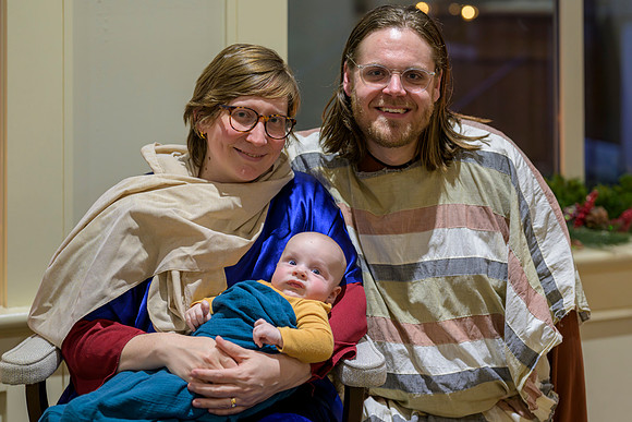 HUMC 2024 Christmas Eve 5 WEB-112