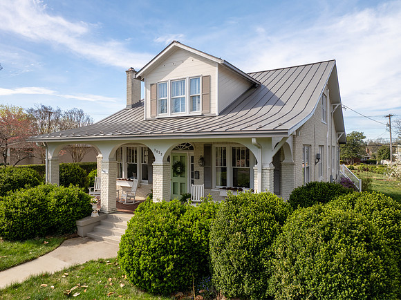 3833 Peakland WEB-105