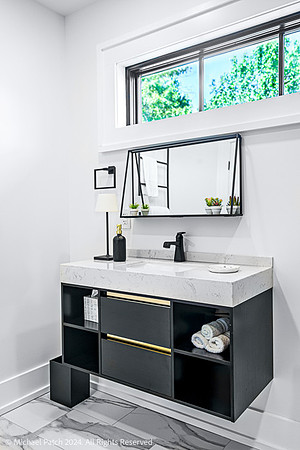 455 Oak Point Owner with Copyright-137