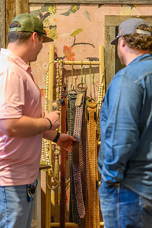 Seven and James Store WEB-158