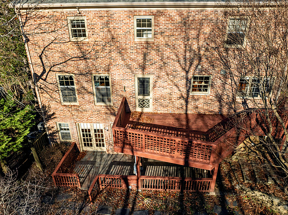 2232 Surrey Pl WEB-123