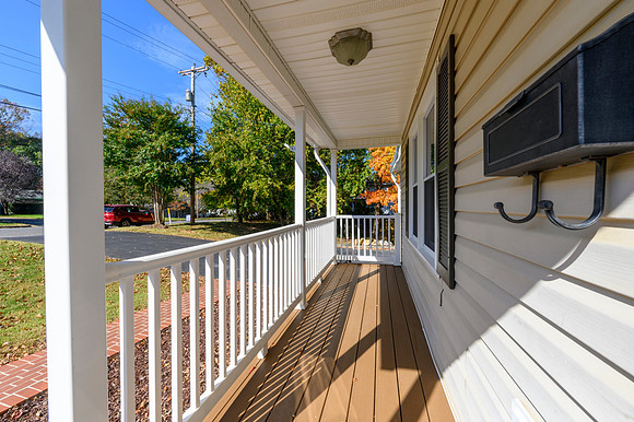 518 Elmwood WEB-116